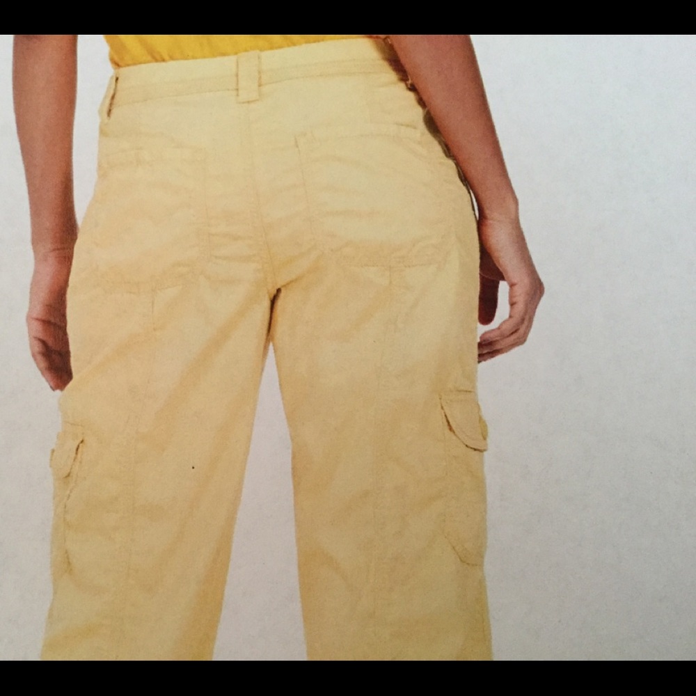 Style & Co - Women Yellow Cargo Capri Pants - Picture 2 of 8